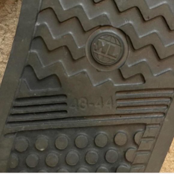 Champion Slides - Picture 2 of 2